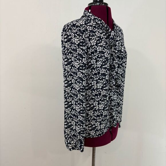 Brooks Brothers Crepe Floral Print Bow Blouse sz 4 - Picture 2 of 11
